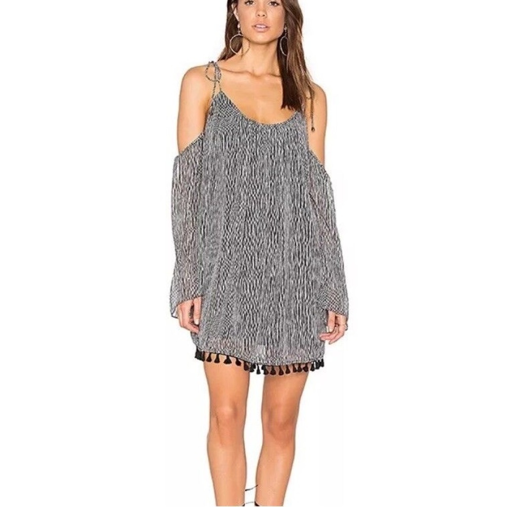 Heartloom Off Shoulder Tie Dress Size Small